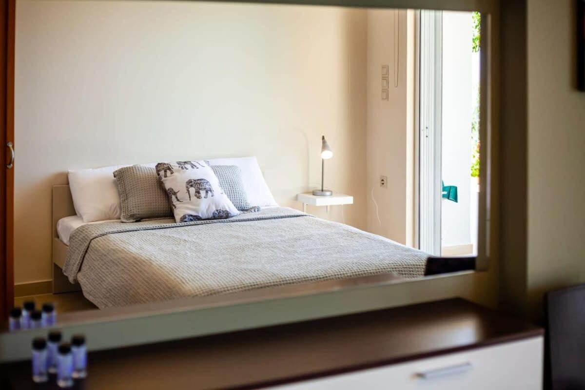 Villa Aigli Fully Equipped Getaway - Seaview Lux Retreat Kalamata Exterior foto